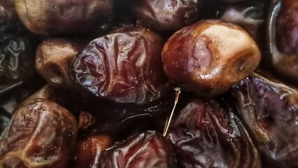 Ripe dates ready to be served