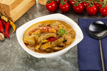 Yellow THai curry with beef