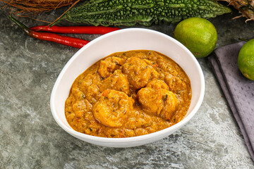 Indian prawn masala with spices