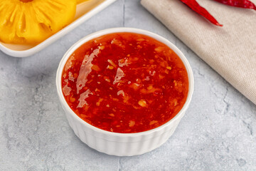 Sweet and spicy chili pineapple sauce