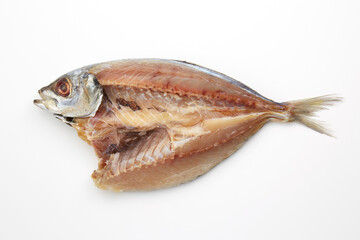 美味しそうな魚の干物_あじ