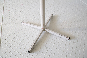 Vintage Drehhocker, Indusriedesign, Stehhocker