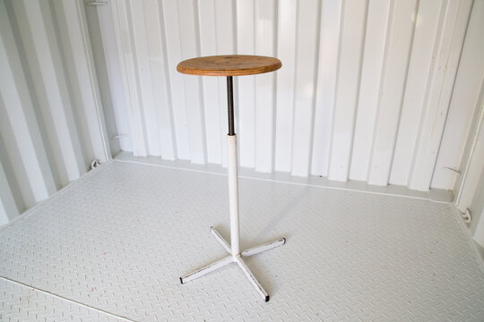 Vintage Drehhocker, Indusriedesign, Stehhocker