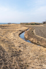 霞ヶ浦の周りを流れる用水路