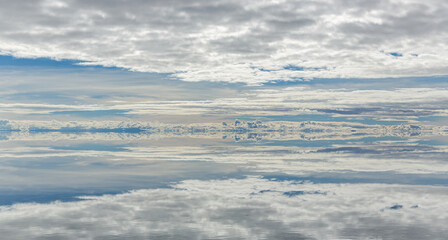 Panoramic view of Salt Lake Uyuni (bolivia) 