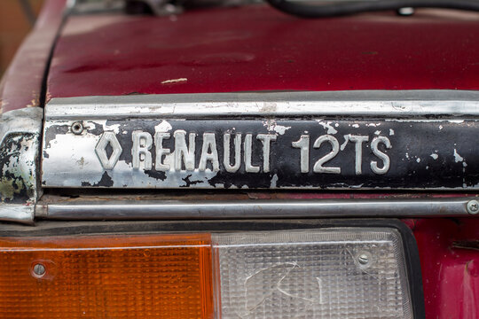 Bogota, Colombia, August 2 2024 : detail of a very old car in a garage, a Renault 12 TS.