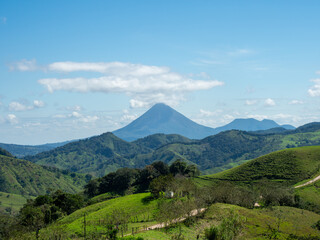 Obraz premium Arenal Volcano landscape in sunny Costa Rica