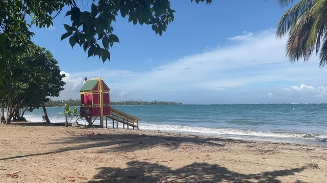 lifeguard tower on the beach