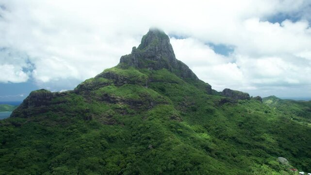 Montagne de bora