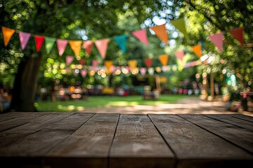 Obraz premium Wooden table, park celebration
