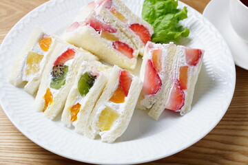 フルーツサンド