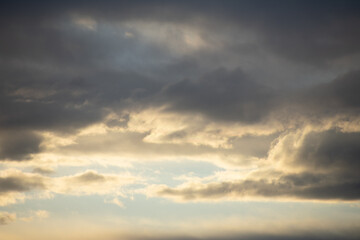 Obraz premium Soft light on the clouds at sunlight 