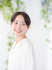女性