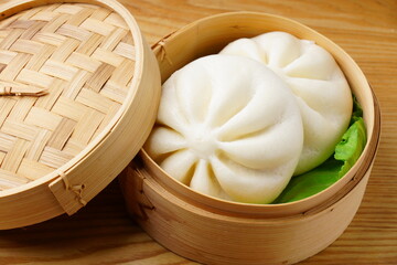 豚まん　肉まん