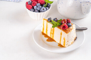 Traditional New York cheesecake slices