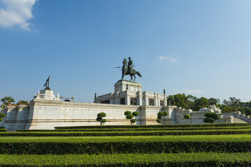 Statue of King Naresuan the Great Monument, Ayutthaya historical park, Thailand