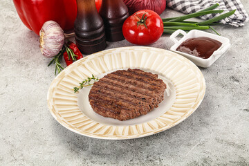 Grilled minced beef burger cutlet