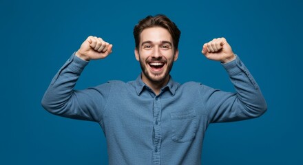 Naklejka premium Excited man celebrates success.