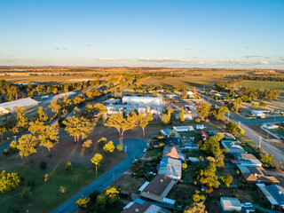 Aerial photo looking down on suburban street view of houses on a cul-de-sac