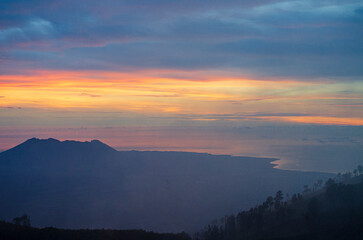 Obraz premium sunrise over the mountains