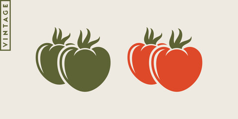Obraz premium Vintage style tomatoes. Green and red vegetables 