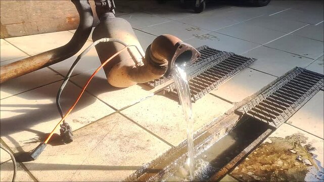 car exhaust system repair in car service