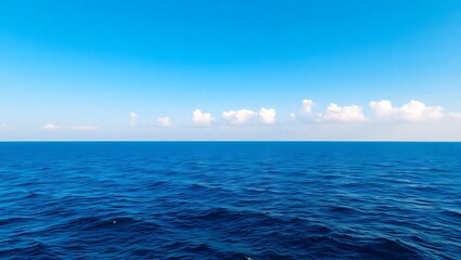 Obraz premium Serene Seascape with Endless Ocean Waters