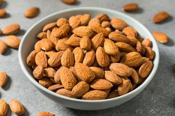 Organic Raw Whole Dry Almonds