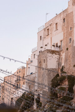 Cliff houses inp Polignano a Mare, Italy