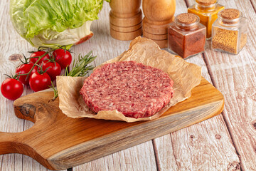 Raw beef cutlet for burger