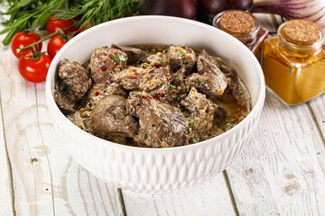 Roasted chicken liver with cream