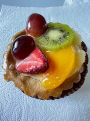 apple pie on a plate