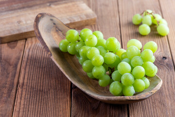 Whites grapes
