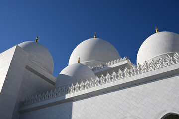 Arabia, Mosque, Grand Mosque, Agra, architecture, Taj, Masjid, Mahal, Dome, Mausoleum, Tomb, Marble, Building, Monument, Religion, Asia, Travel, Landmark, Minaret, Palace, White, Delhi, Sky, Culture, 