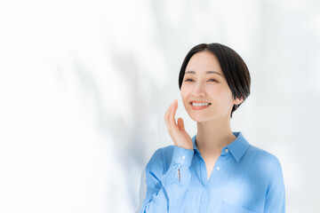 女性　スキンケア