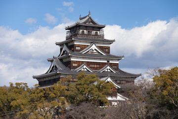 Fototapeta premium Hiroshima Castle in autum, Hiroshima, Japan
