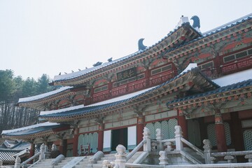 Obraz premium Ancient Korean Architectural Scenery