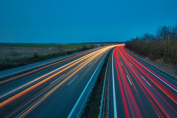 Langzeitbelichtung - Autobahn - Strasse - Traffic - Travel - Background - Line - Ecology - Highway...