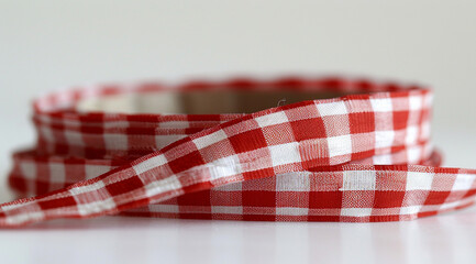 Fototapeta premium red napkin on a blue tablecloth