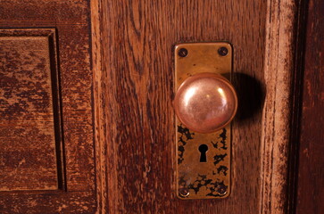 古いドアノブ