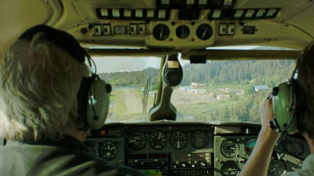  Pilot Lands Piper PA-31 Navijo Plane at Seldovia Alaska Airport