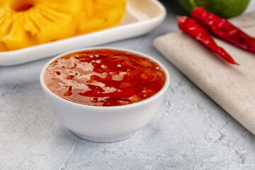 Sweet and spicy chili pineapple sauce