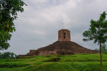Chaukhandi Stupa, an ancient Buddhist monument in Sarnath, near Varanasi, India. It marks the site where Buddha met his first disciples after enlightenment.