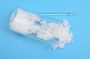 Ammonium acetate or spirit of Mindererus in aqueous solution with the formula NH4CH3CO2
