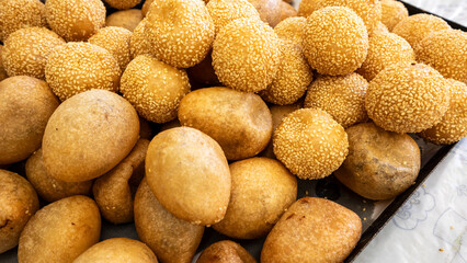 横浜中華街　ごま団子