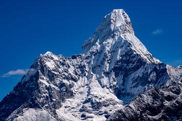Obraz premium Ama Dablam, Nepal, on the way to the Everst Base Camp, EBC trekking, Epic Mountain, Mount Ama Dablam, Khumbu valley, Himalaya, main peak of Ama Dablam is 6,812 m