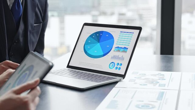 business, people, person, laptop, pc, dx, digital transformation, erp, management, strategy, marketing, research, Document, accounting, financial statement, material, report, proposal, data, survey, g