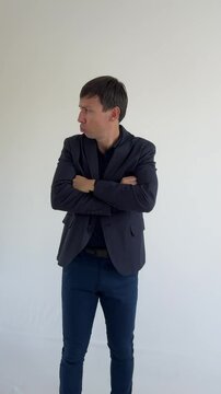 homem de neg&oacute;cios chateado 