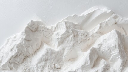 Obraz premium Close-up of a snow-covered mountain peak. the mountain appears to be made of a soft, white material, possibly snow or ice, and is covered in a thick layer of snow.