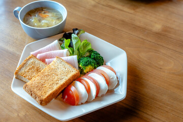 洋風ヘルシーな朝食プレート